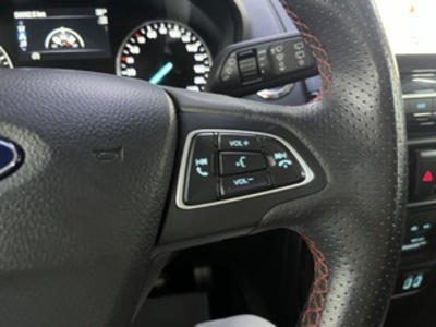 Ford EcoSport 1.0T EcoBoost S&S ST Line 92 kW (125 CV) Ford EcoSport 1.0T EcoBoost S&S ST Line 92 kW (125 CV)