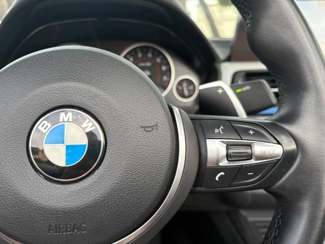 BMWSerie 4 420i Cabrio 135 kW (184 CV) Vehículo usado en Barcelona - 40