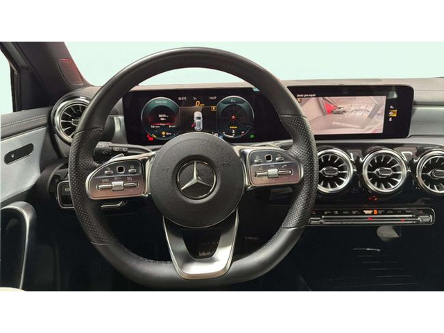Mercedes-BenzClase A 180 100 kW (136 CV) Vehículo usado en Barcelona - 12