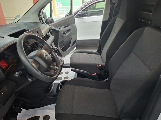 CitroenBerlingo Furgon BlueHDi 100 Talla M Control 75 kW (102 CV) Vehículo usado en Barcelona - 8