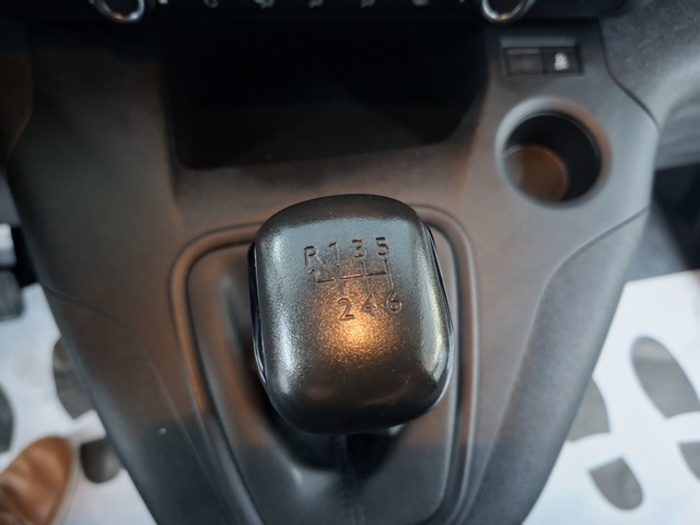 CitroenBerlingo Furgon BlueHDi 100 Talla M Control 75 kW (102 CV) Vehículo usado en Barcelona - 9 CitroenBerlingo Furgon BlueHDi 100 Talla M Control 75 kW (102 CV) Vehículo usado en Barcelona - 9