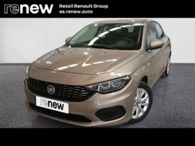 Fiat Tipo Sedan 1.3 Multijet II Easy 70 kW (95 CV) Marrón segunda mano en Valencia Fiat Tipo Sedan 1.3 Multijet II Easy 70 kW (95 CV) Marrón segunda mano en Valencia