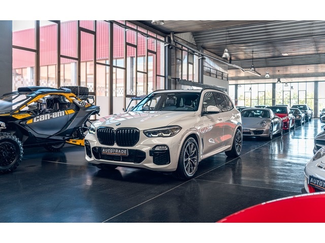 BMWX5 xDrive45e 290 kW (394 CV)