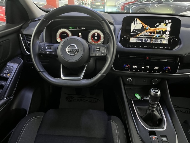 NissanQashqai DIG-T 140 N-Connecta 103 kW (140 CV) Vehículo usado en Barcelona - 12