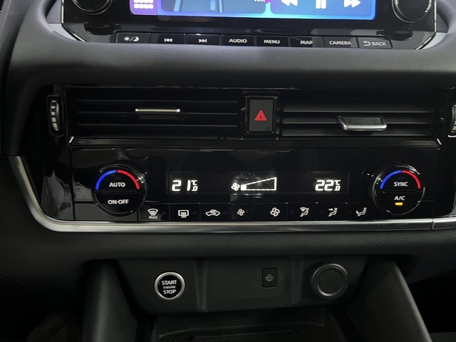 NissanQashqai DIG-T 140 N-Connecta 103 kW (140 CV) Vehículo usado en Barcelona - 26