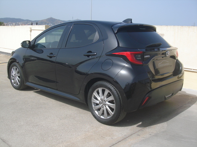 ToyotaYaris 120H Active Tech 85 kW (116 CV) Vehículo usado en Barcelona - 5 ToyotaYaris 120H Active Tech 85 kW (116 CV) Vehículo usado en Barcelona - 5