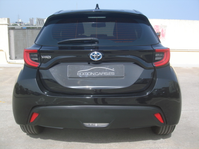 ToyotaYaris 120H Active Tech 85 kW (116 CV) Vehículo usado en Barcelona - 6 ToyotaYaris 120H Active Tech 85 kW (116 CV) Vehículo usado en Barcelona - 6