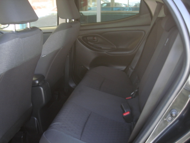 ToyotaYaris 120H Active Tech 85 kW (116 CV) Vehículo usado en Barcelona - 9