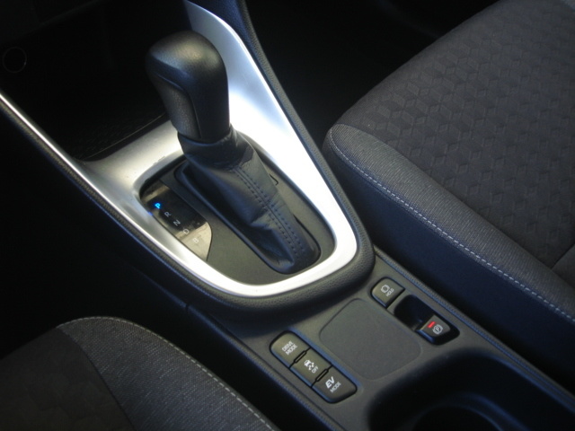 ToyotaYaris 120H Active Tech 85 kW (116 CV) Vehículo usado en Barcelona - 16