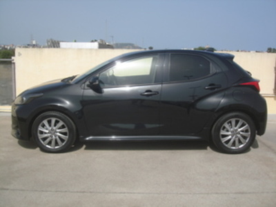 Toyota Yaris 120H Active Tech 85 kW (116 CV) Toyota Yaris 120H Active Tech 85 kW (116 CV)