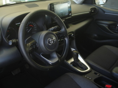 Toyota Yaris 120H Active Tech 85 kW (116 CV) Toyota Yaris 120H Active Tech 85 kW (116 CV)