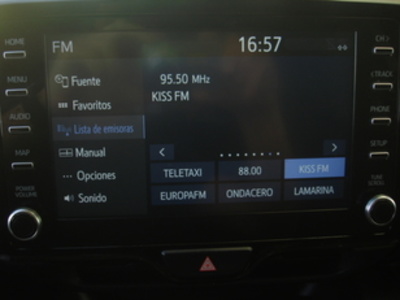 Toyota Yaris 120H Active Tech 85 kW (116 CV) Toyota Yaris 120H Active Tech 85 kW (116 CV)
