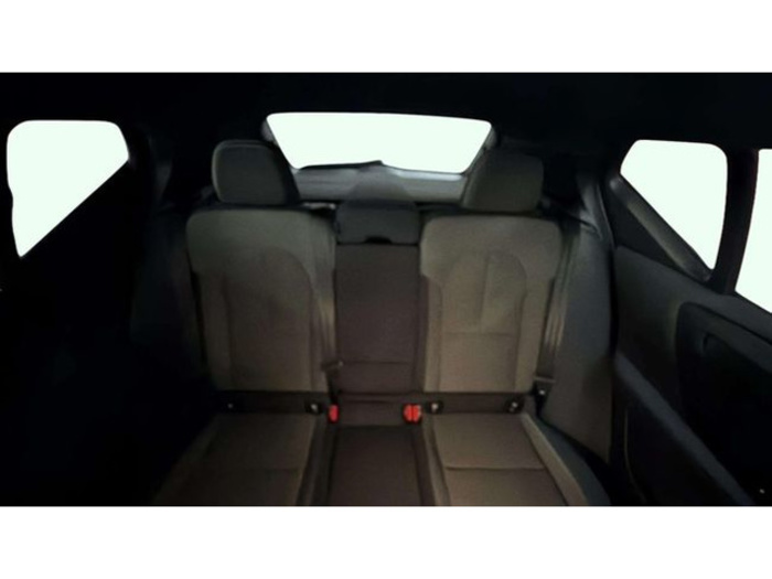 VolvoXC40 B3 Gasolina Mild hybrid Core Auto 120 kW (163 CV) Vehículo usado en Barcelona - 8 VolvoXC40 B3 Gasolina Mild hybrid Core Auto 120 kW (163 CV) Vehículo usado en Barcelona - 8