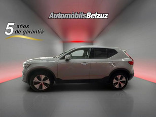 Volvo XC40 B3 Gasolina Mild hybrid Core Auto 120 kW (163 CV) Volvo XC40 B3 Gasolina Mild hybrid Core Auto 120 kW (163 CV)