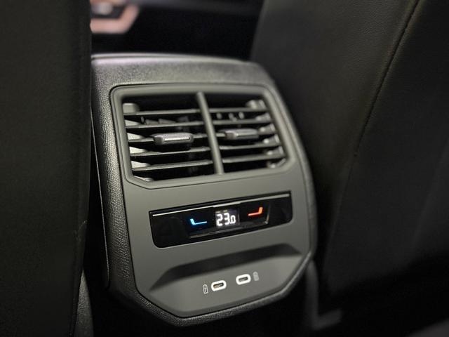 CUPRALeón 2.0 TSI VZ DSG 221 kW (300 CV) Vehículo usado en Barcelona - 20 CUPRALeón 2.0 TSI VZ DSG 221 kW (300 CV) Vehículo usado en Barcelona - 20