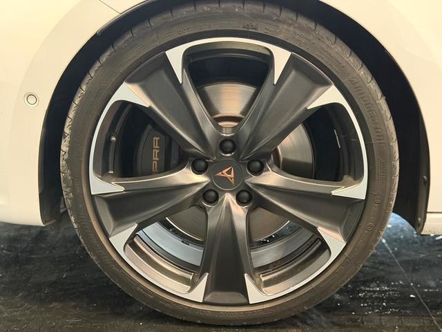 CUPRALeón 2.0 TSI VZ DSG 221 kW (300 CV) Vehículo usado en Barcelona - 35 CUPRALeón 2.0 TSI VZ DSG 221 kW (300 CV) Vehículo usado en Barcelona - 35