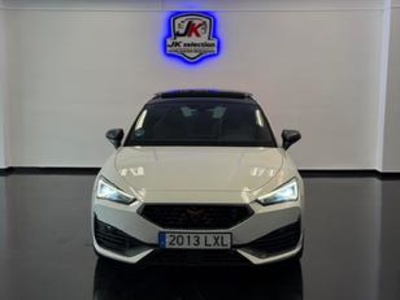 CUPRA León 2.0 TSI VZ DSG 221 kW (300 CV) CUPRA León 2.0 TSI VZ DSG 221 kW (300 CV)