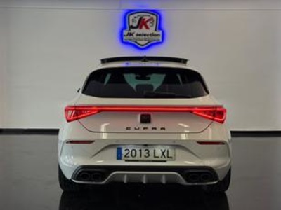CUPRA León 2.0 TSI VZ DSG 221 kW (300 CV) CUPRA León 2.0 TSI VZ DSG 221 kW (300 CV)