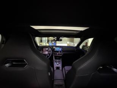 CUPRA León 2.0 TSI VZ DSG 221 kW (300 CV) CUPRA León 2.0 TSI VZ DSG 221 kW (300 CV)