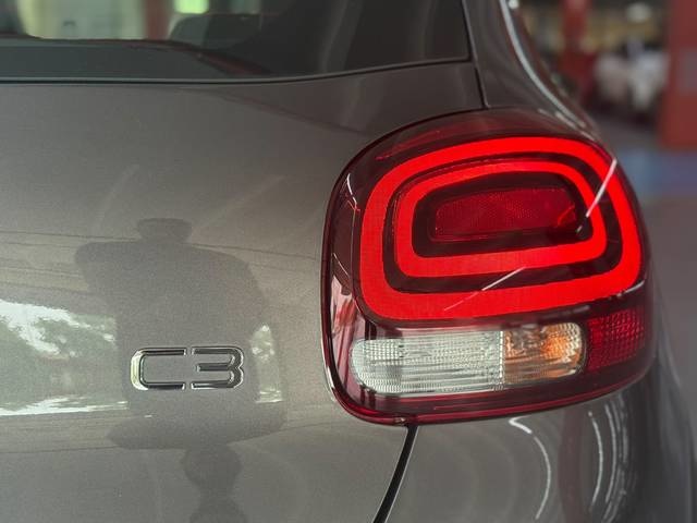 CitroenC3 PureTech 83 Plus 61 kW (83 CV) Vehículo usado en Barcelona - 9