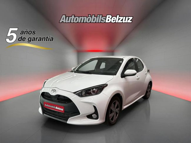 ToyotaYaris 120H Style 85 kW (116 CV) Vehículo usado en Barcelona - 1