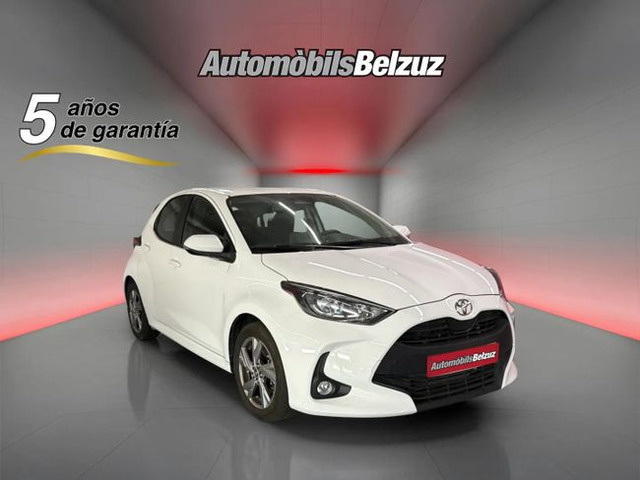 ToyotaYaris 120H Style 85 kW (116 CV) Vehículo usado en Barcelona - 3