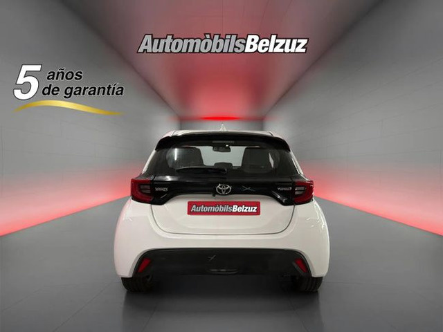 ToyotaYaris 120H Style 85 kW (116 CV) Vehículo usado en Barcelona - 5