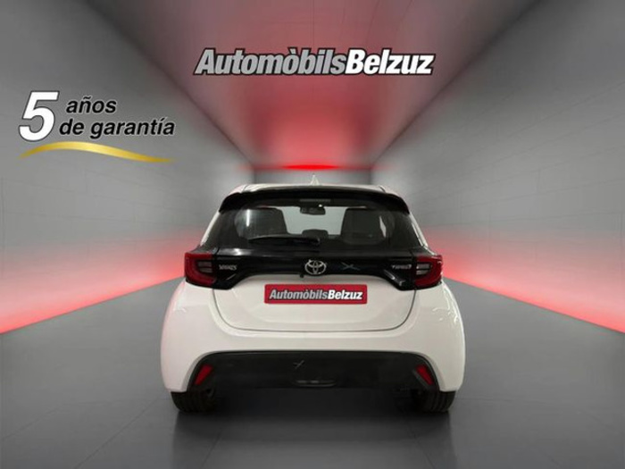 ToyotaYaris 120H Style 85 kW (116 CV) Vehículo usado en Barcelona - 5 ToyotaYaris 120H Style 85 kW (116 CV) Vehículo usado en Barcelona - 5