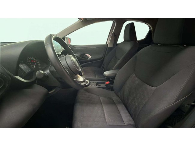 ToyotaYaris 120H Style 85 kW (116 CV) Vehículo usado en Barcelona - 8