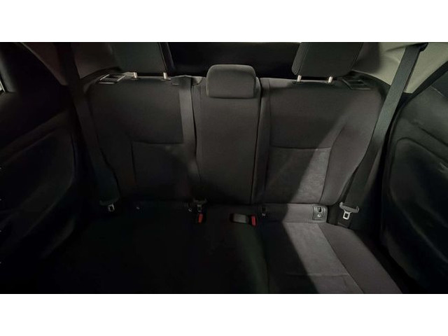ToyotaYaris 120H Style 85 kW (116 CV) Vehículo usado en Barcelona - 11
