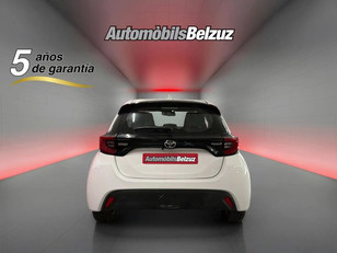 Toyota Yaris 120H Style 85 kW (116 CV)