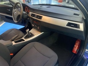 BMW Serie 3 318i 105 kW (143 CV)