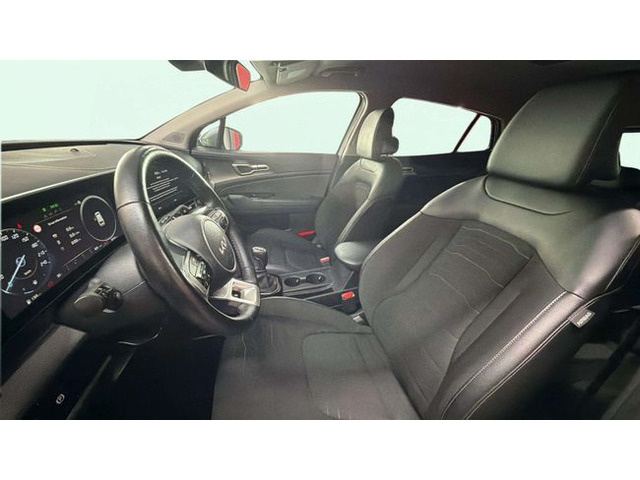 KiaSportage 1.6 T-GDi MHEV Drive 4x2 110 kW (150 CV) Vehículo usado en Barcelona - 9 KiaSportage 1.6 T-GDi MHEV Drive 4x2 110 kW (150 CV) Vehículo usado en Barcelona - 9