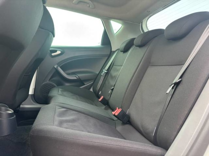 SEATIbiza 1.6 16v Sport DSG 77 kW (105 CV) Vehículo usado en Barcelona - 9 SEATIbiza 1.6 16v Sport DSG 77 kW (105 CV) Vehículo usado en Barcelona - 9