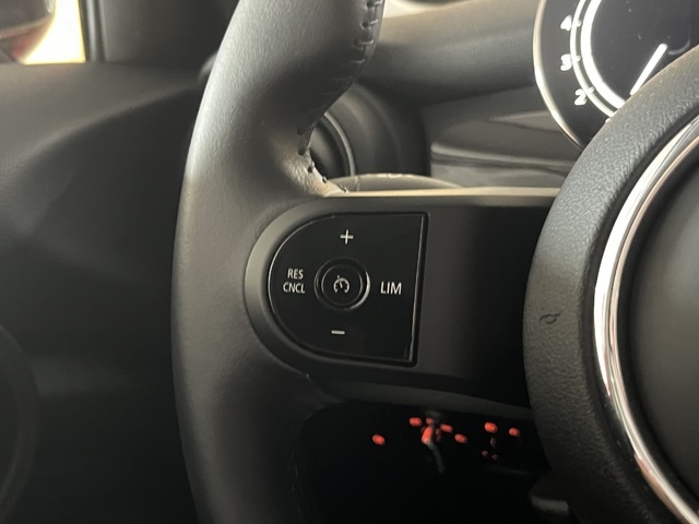 MINIMINI Cooper 5 Puertas 100 kW (136 CV) Vehículo usado en Barcelona - 14 MINIMINI Cooper 5 Puertas 100 kW (136 CV) Vehículo usado en Barcelona - 14