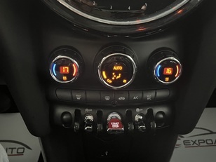 MINI MINI Cooper 5 Puertas 100 kW (136 CV) MINI MINI Cooper 5 Puertas 100 kW (136 CV)