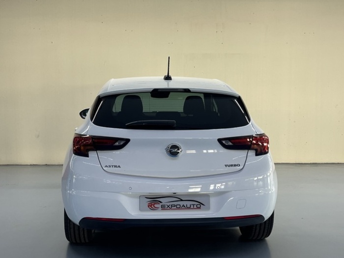 OpelAstra 1.4 Turbo Dynamic 110 kW (150 CV) Vehículo usado en Barcelona - 4 OpelAstra 1.4 Turbo Dynamic 110 kW (150 CV) Vehículo usado en Barcelona - 4