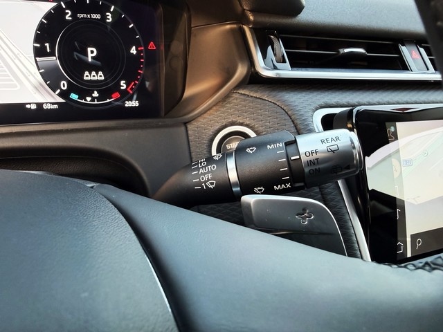 Land RoverRange Rover Velar D240 I4 Standard 4WD Auto 150 kW (204 CV) Vehículo usado en Barcelona - 18