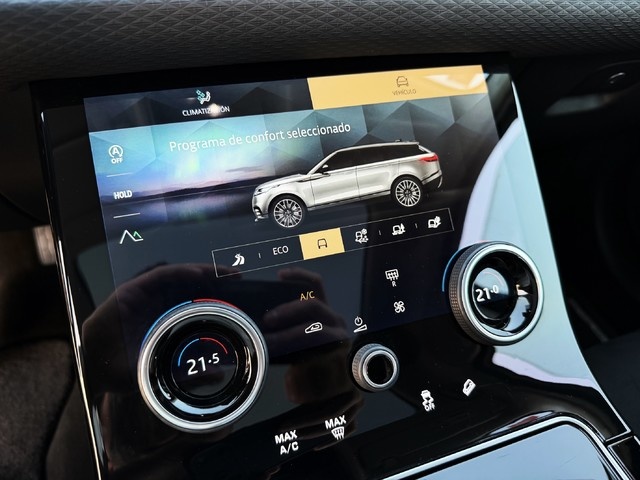 Land RoverRange Rover Velar D240 I4 Standard 4WD Auto 150 kW (204 CV) Vehículo usado en Barcelona - 32