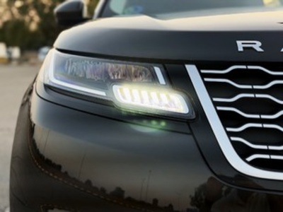 Land Rover Range Rover Velar D240 I4 Standard 4WD Auto 150 kW (204 CV) Land Rover Range Rover Velar D240 I4 Standard 4WD Auto 150 kW (204 CV)