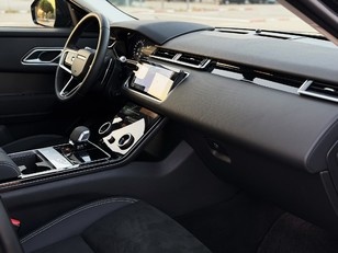 Land Rover Range Rover Velar D240 I4 Standard 4WD Auto 150 kW (204 CV)