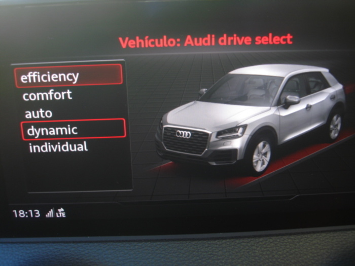 AudiSQ2 2.0 TFSI quattro 221 kW (300 CV) S tronic Vehículo usado en Barcelona - 24 AudiSQ2 2.0 TFSI quattro 221 kW (300 CV) S tronic Vehículo usado en Barcelona - 24