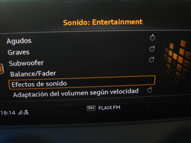 AudiSQ2 2.0 TFSI quattro 221 kW (300 CV) S tronic Vehículo usado en Barcelona - 26