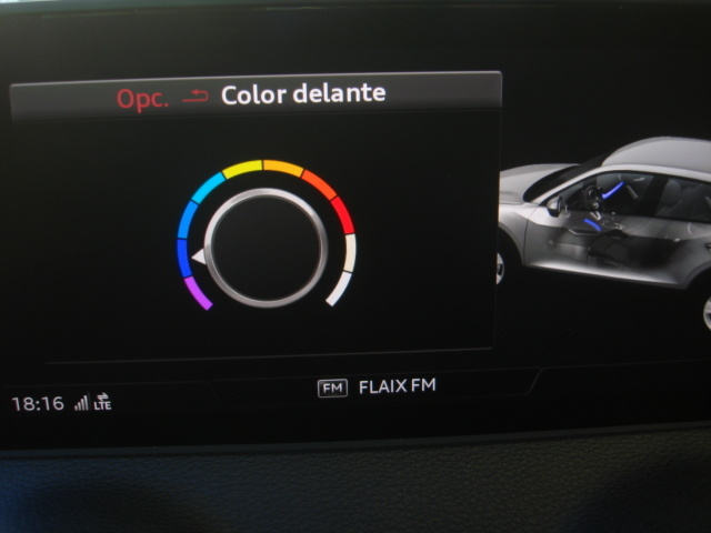 AudiSQ2 2.0 TFSI quattro 221 kW (300 CV) S tronic Vehículo usado en Barcelona - 31