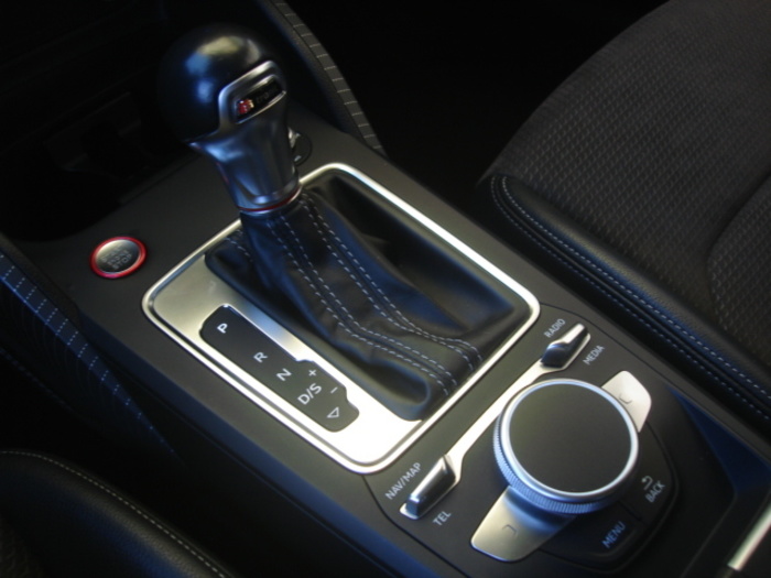 AudiSQ2 2.0 TFSI quattro 221 kW (300 CV) S tronic Vehículo usado en Barcelona - 35 AudiSQ2 2.0 TFSI quattro 221 kW (300 CV) S tronic Vehículo usado en Barcelona - 35