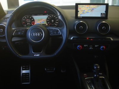 Audi SQ2 2.0 TFSI quattro 221 kW (300 CV) S tronic Audi SQ2 2.0 TFSI quattro 221 kW (300 CV) S tronic