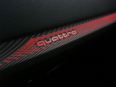 Audi SQ2 2.0 TFSI quattro 221 kW (300 CV) S tronic Audi SQ2 2.0 TFSI quattro 221 kW (300 CV) S tronic