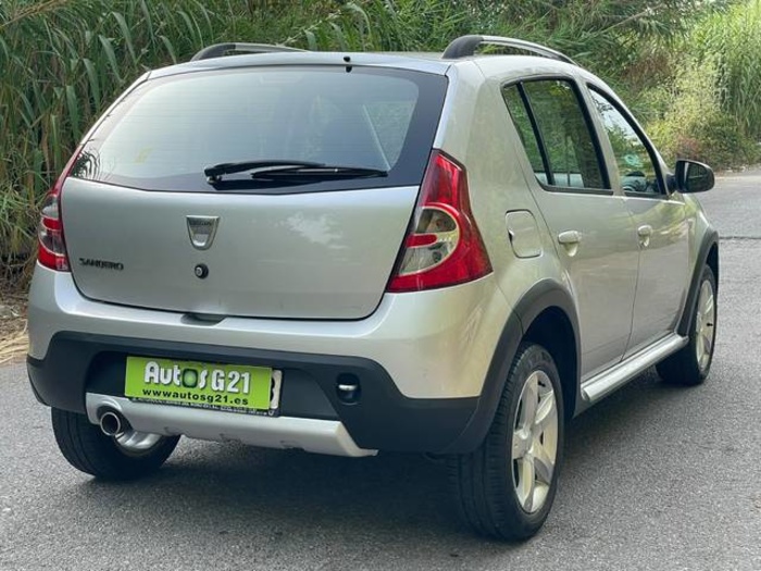 DaciaSandero 1.6 Stepway Music 62 kW (85 CV) Vehículo usado en Barcelona - 3 DaciaSandero 1.6 Stepway Music 62 kW (85 CV) Vehículo usado en Barcelona - 3