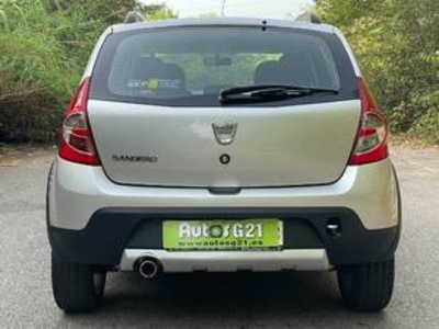 Dacia Sandero 1.6 Stepway Music 62 kW (85 CV) Dacia Sandero 1.6 Stepway Music 62 kW (85 CV)