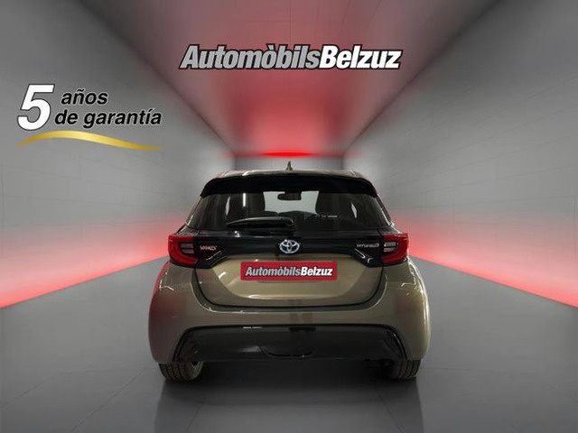 ToyotaYaris 120H Style 85 kW (116 CV) Vehículo usado en Barcelona - 4
